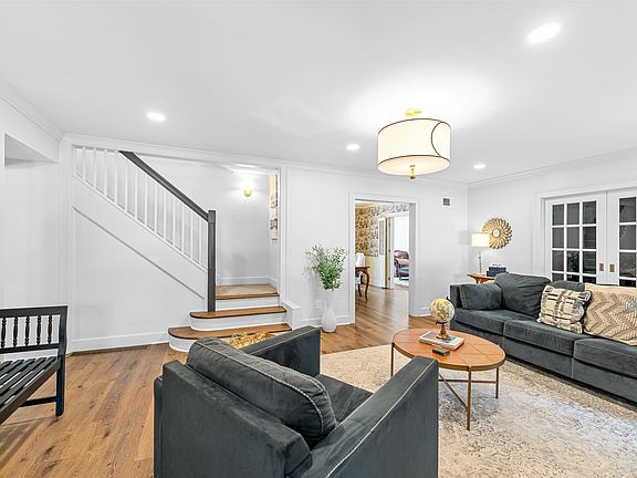 5th image of 205 Greenway Rd