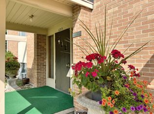 623-1211 N 1st St #2, Dekalb, IL 60115