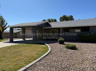 4849 E Lake Point Cir, Phoenix, AZ 85044