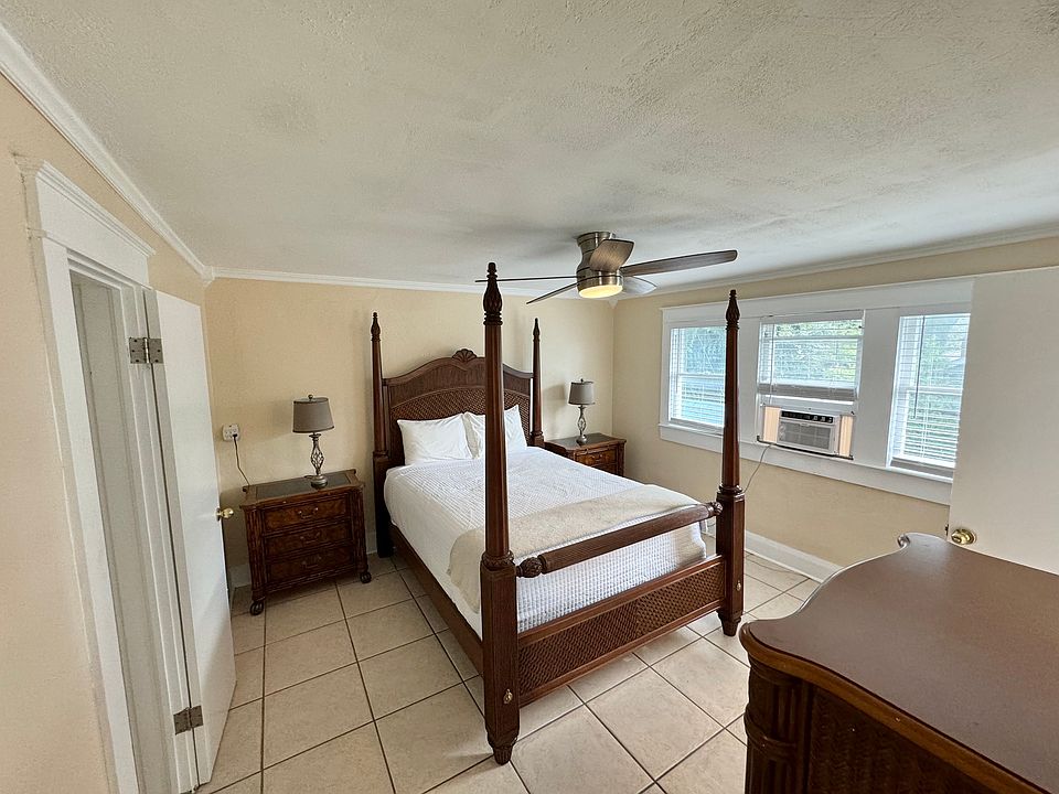1st image of 103 E Mohawk Ave APT A