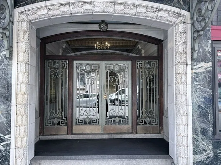 801-811 Bush Street — Photo 1