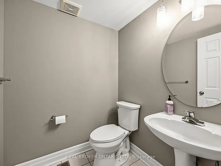 199 Hillcrest Ave #19 — Photo 15