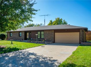 4640 Northeastern Blvd, Columbus, IN 47203