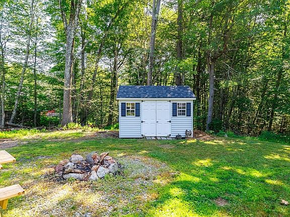 4th image of 44 Underwood Rd