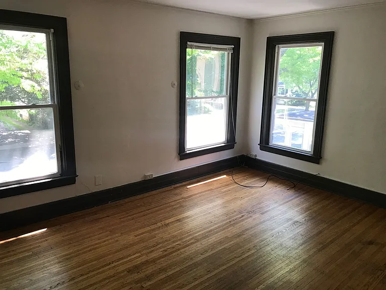 75 Dartmouth St — Photo 14