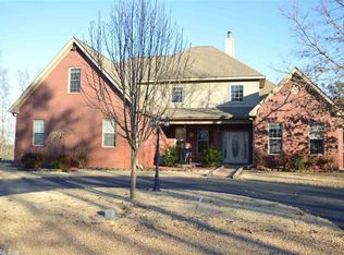 252 Summer Hill Rd, Hot Springs, AR 71909