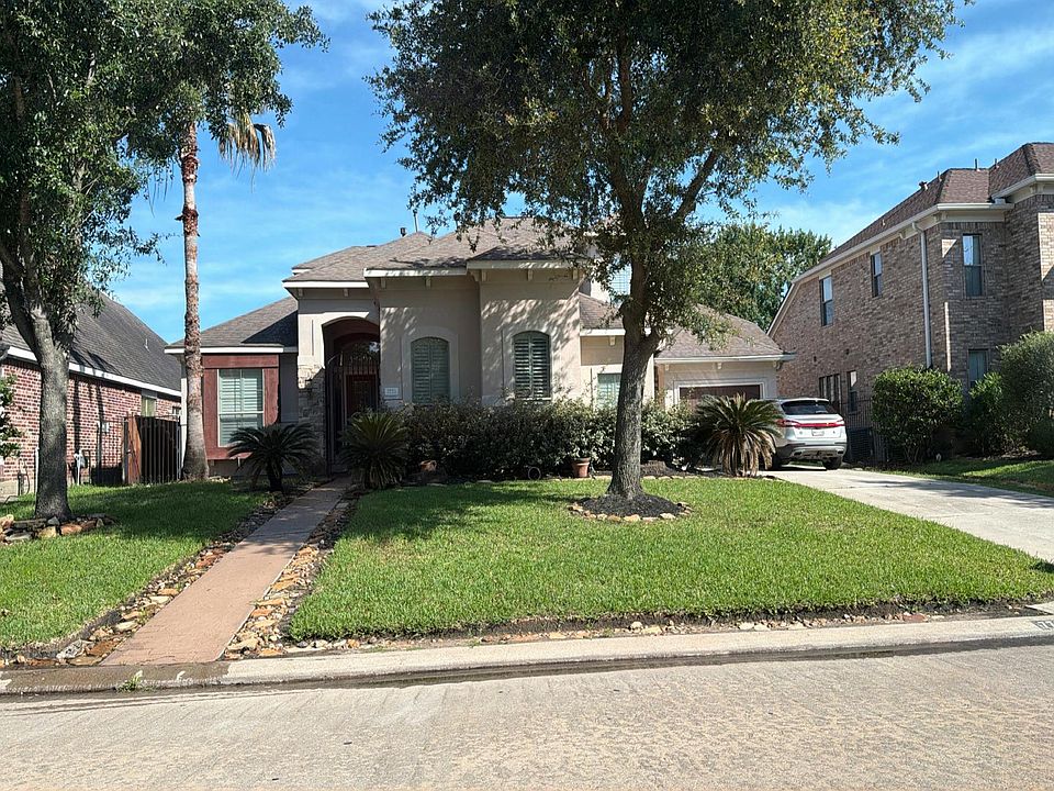 1st image of 7722 Oak Moss Dr