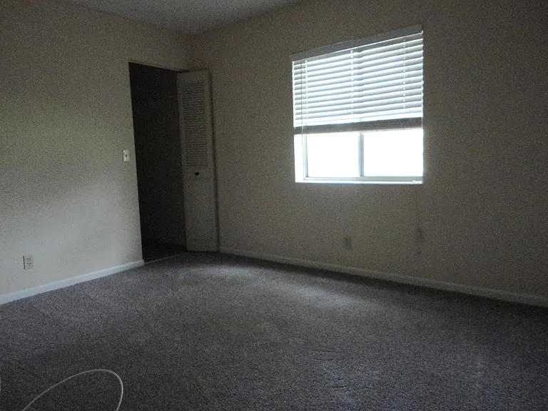 508 Shady Pine Way #D1 — Photo 8