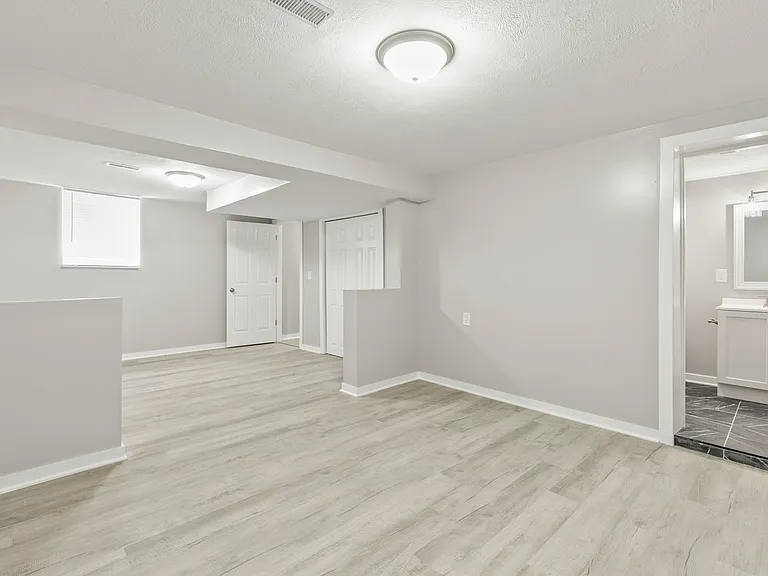 3704 Arbor St — Photo 31