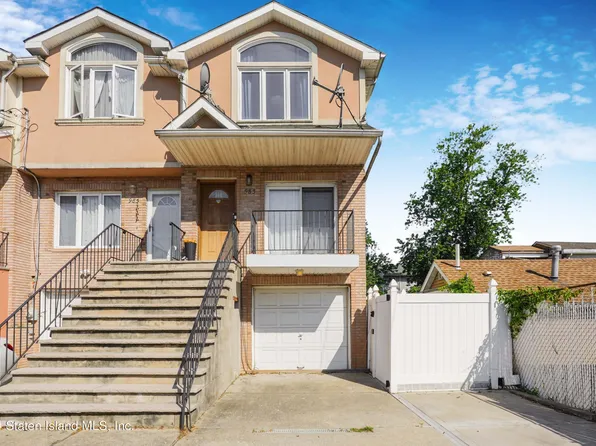 983 Olympia Blvd, Staten Island, NY 10306
