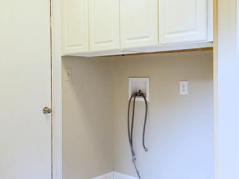 7203 Shady Nelms Dr — Photo 13