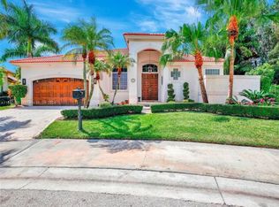 3030 Lakewood Dr, Fort Lauderdale, FL 33332