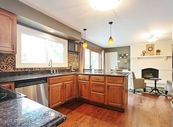 5th image of 917 Casa Solana Dr