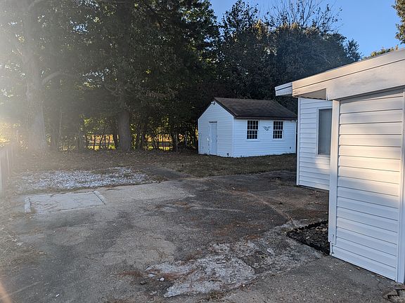 2nd image of 645 Bottino Ln