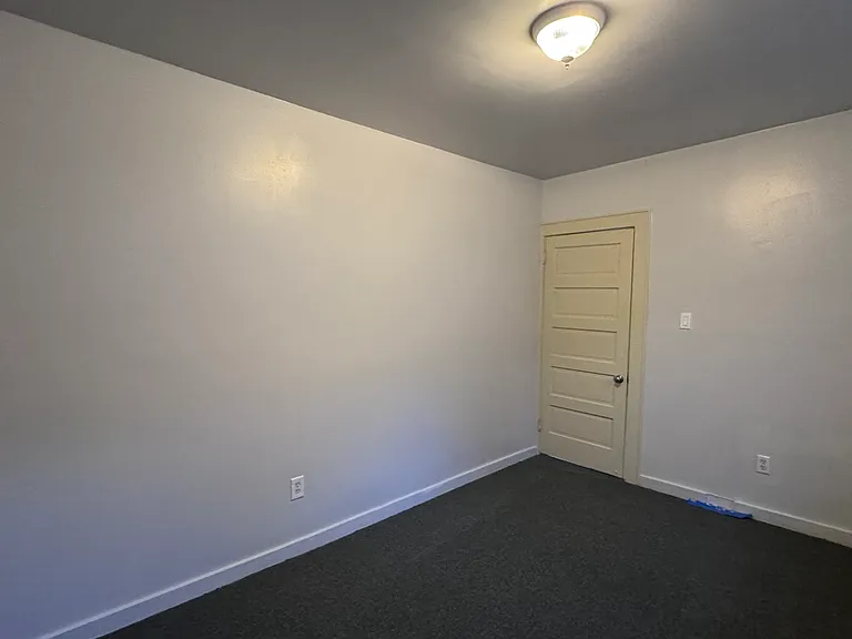 133 W 30th St #3 — Photo 7