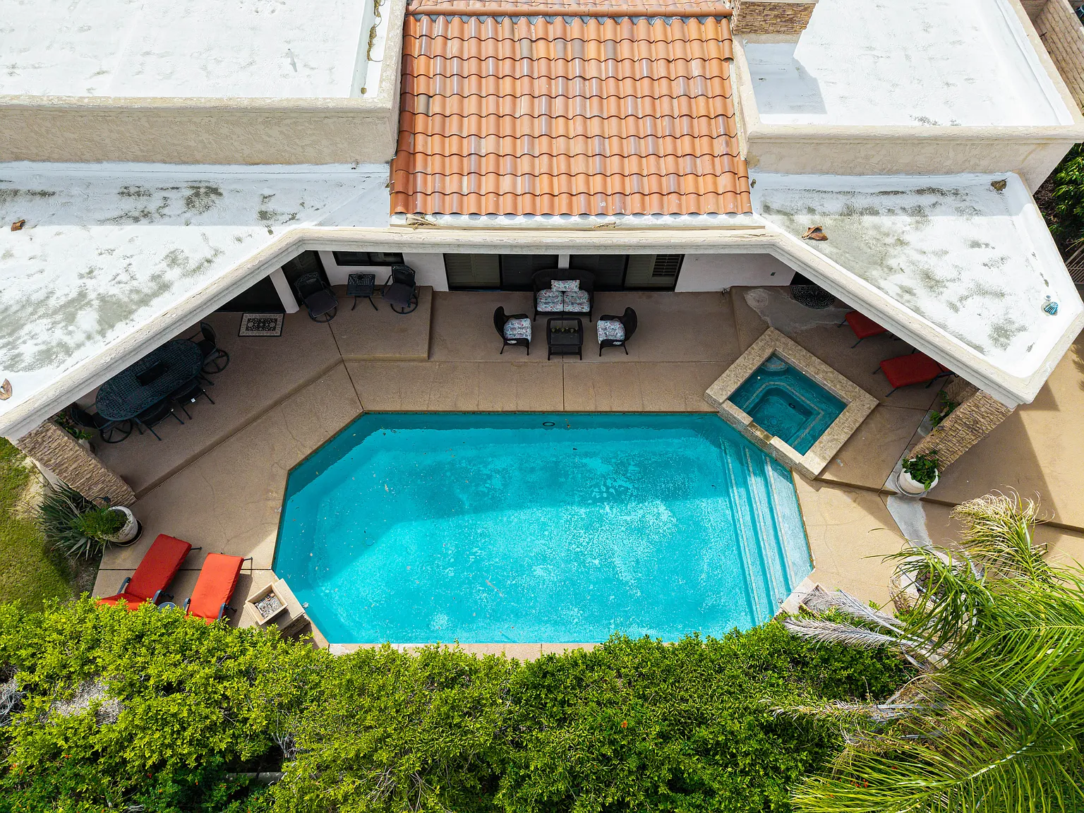 2 bed, 2975 sqft, $8,500 — Photo 3