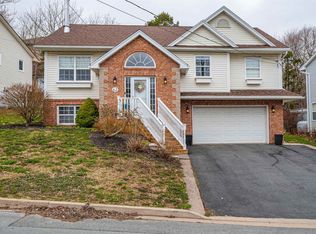 62 Nottingham St, Halifax, NS B4A 3A5