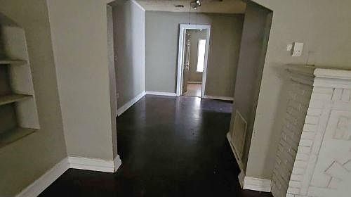 4th image of 2240 NE 20th St