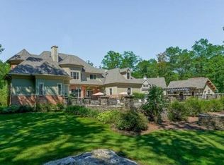 20 Talbot Dr, Rehoboth, MA 02769