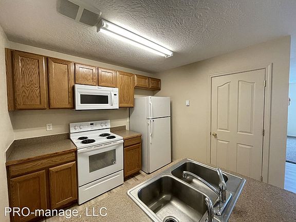 3rd image of 2592 Prospect Dr APT 3