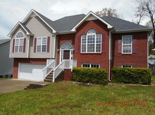 1381 Mountain Way, Clarksville, TN 37043