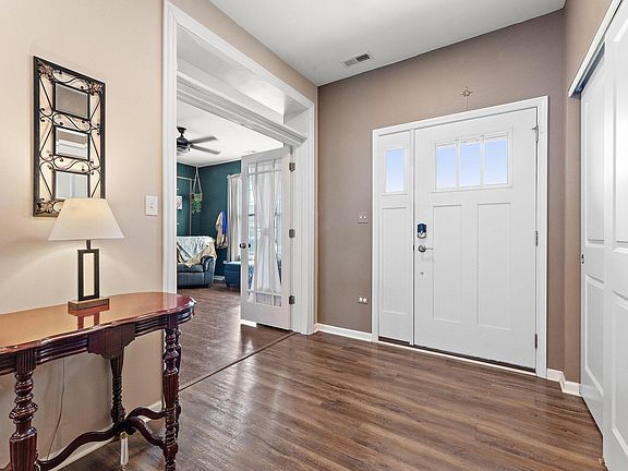 3rd image of 14121 Heritage Way