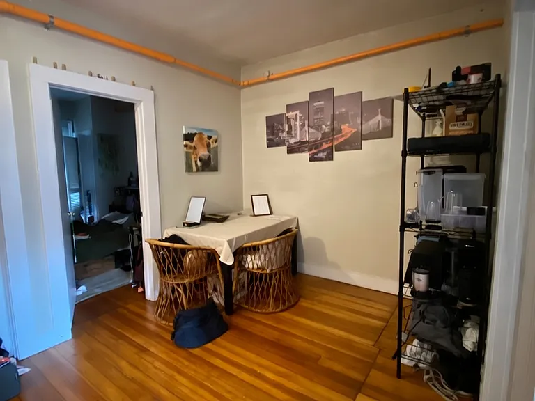 435 Hanover St #4 — Photo 2