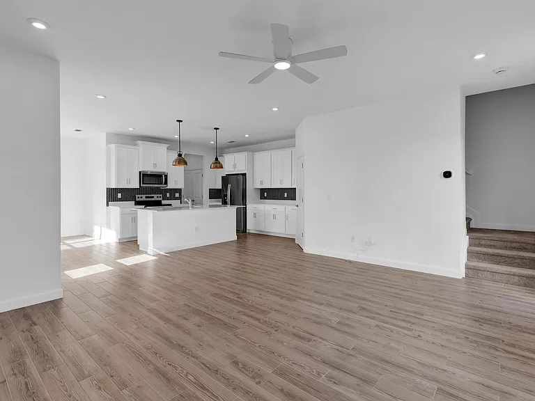 14075 SW Thorens Dr — Photo 15