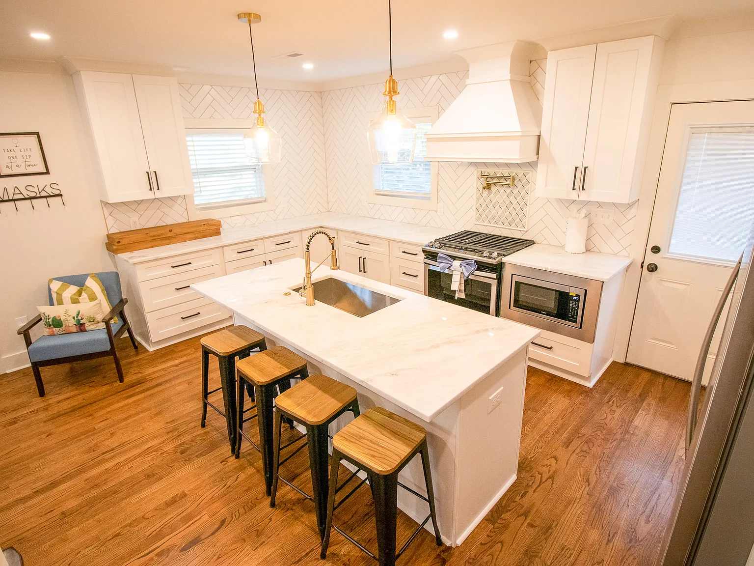 1508 Kimberly Rd — Photo 3