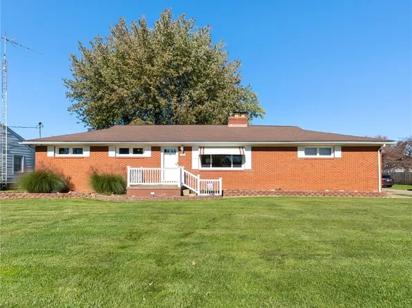 445 35th St SE, Canton, OH 44707