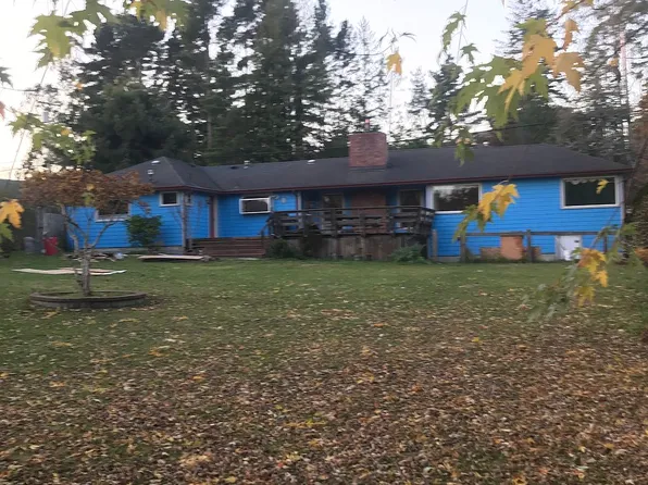 1854 Golf Course Rd, Bayside, CA 95524