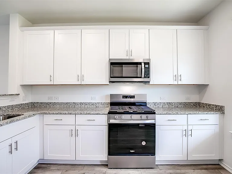 812 Black Alder St — Photo 7