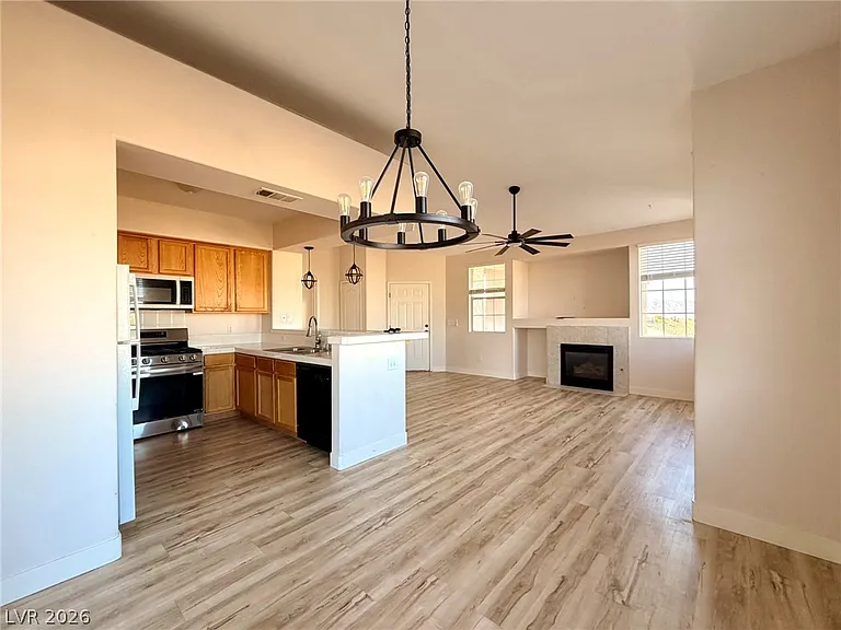 9901 Trailwood Dr #2004 — Photo 7