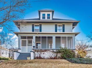 3604 Cambridge Ave, Saint Louis, MO 63143