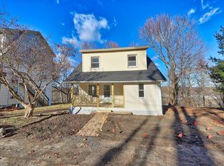 423 Waterville St, Waterbury, CT 06710