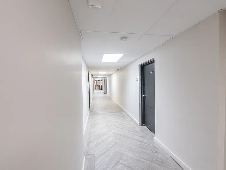 Pine Street Apartments — Photo 19