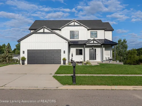 14250 Clairmont Dr, Bath, MI 48808