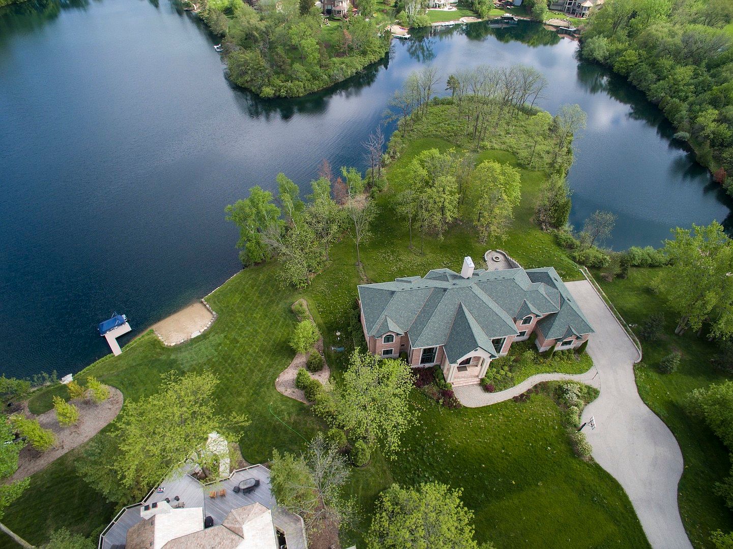 61 Deer Point Dr Hawthorn Woods IL 60047 Zillow 61-deer-point-dr-hawthorn-woods-il-60047-zillow