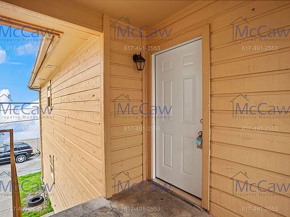 2nd image of 8030 Cambridge Cir #B