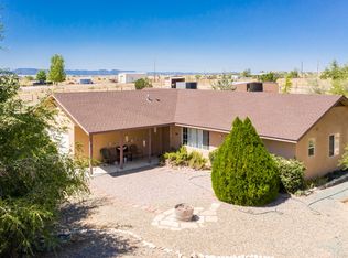 788 W Iris Rd, Paulden, AZ 86334