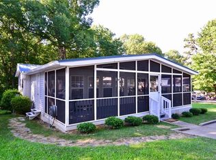 117 Marina Dr, New London, NC 28127