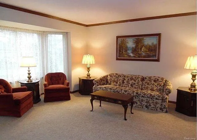 720 Shelley Dr — Photo 25