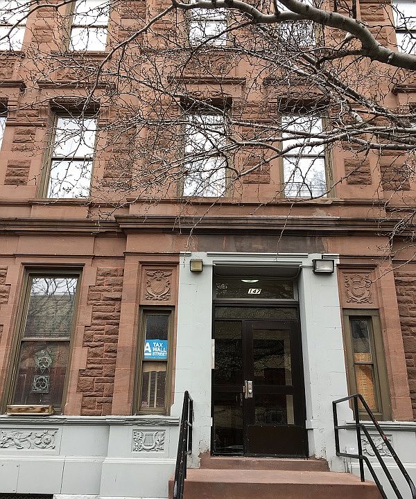 1st image of 147 W 105th St APT 3E