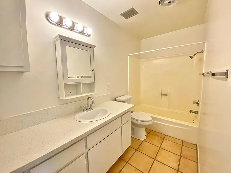 Barry Gellert (345 Mathilda Dr) — Photo 8