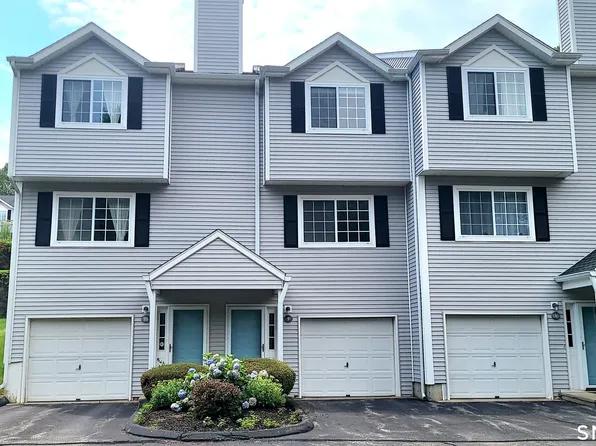 310 Boston Post Road #9, Waterford, CT 06385