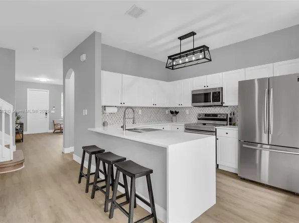 12818 SW 135th St, Miami, FL 33186