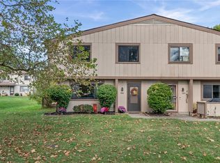 11650 Harbour Light Dr, North Royalton, OH 44133