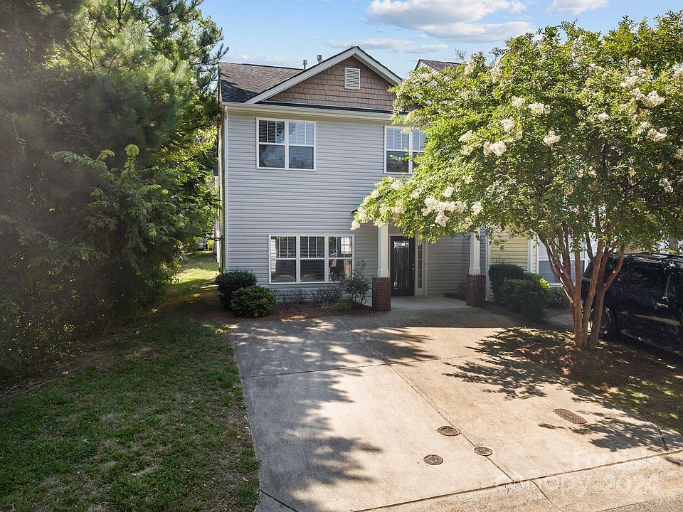 1st image of 116 Saint Vincent Pl