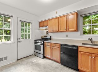 87 Poplar St APT 4, Ramsey, NJ 07446
