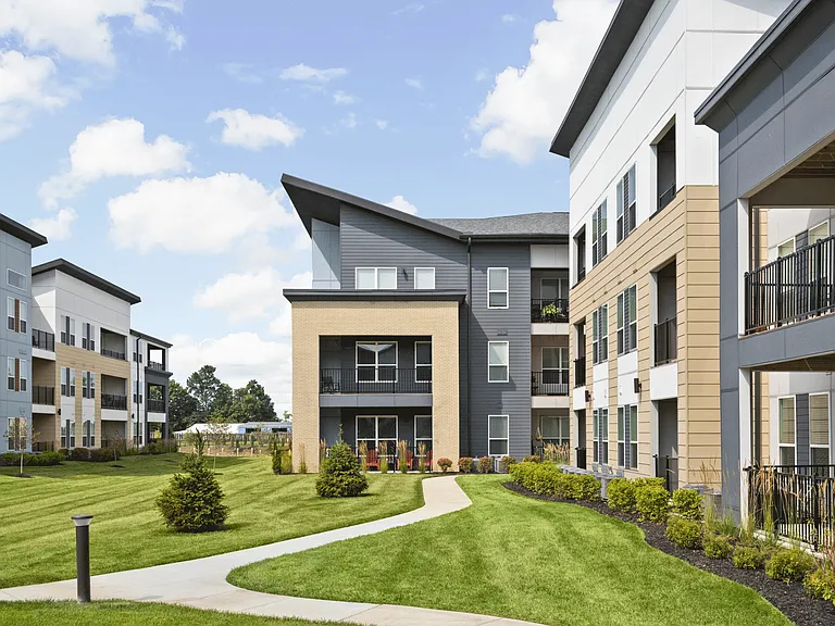 Aria Apartments of Zionsville — Photo 15